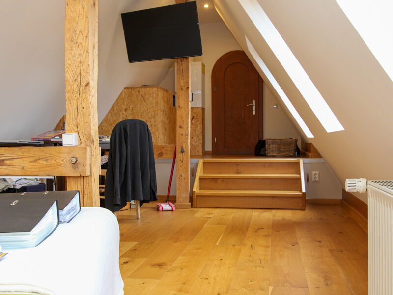 Arbeitszimmer, Heizung OG