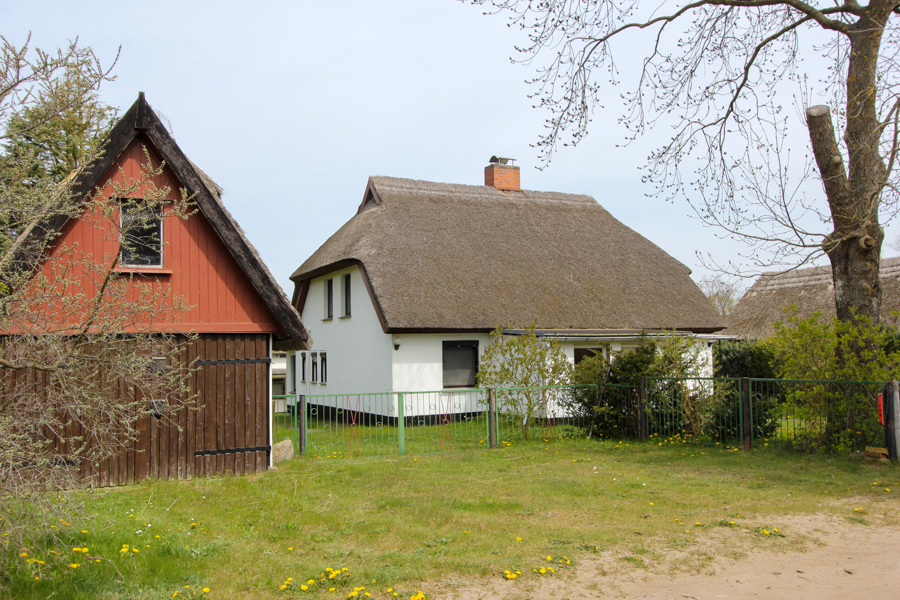 Ensemble auf großem Grundstück in Wieck